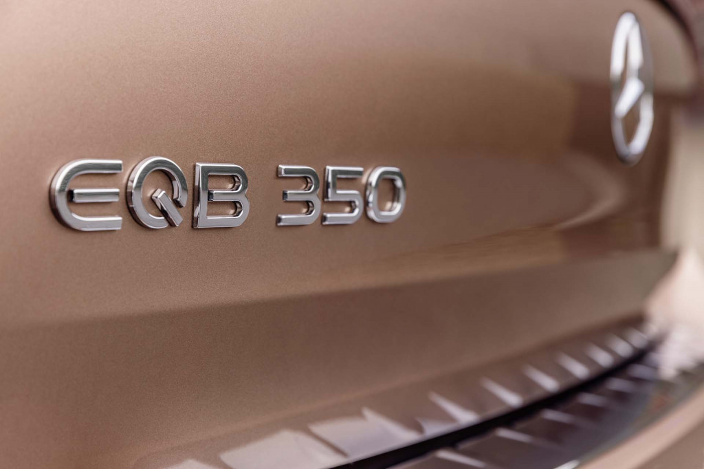 Mercedes-Benz EQB 2022